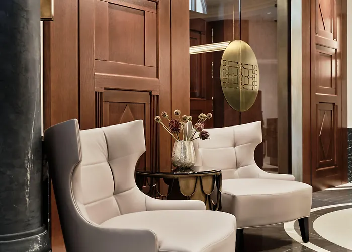 The Crown Center - Handwritten Collection Accor Hotel