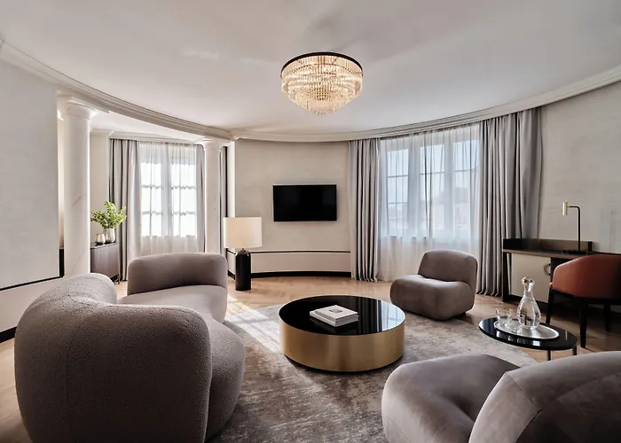 Hotel The Crown Center - Handwritten Collection Accor