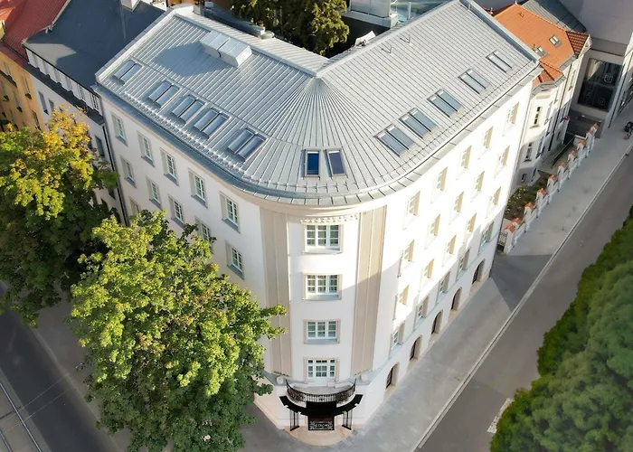 Hotel The Crown Center - Handwritten Collection Accor Krakau