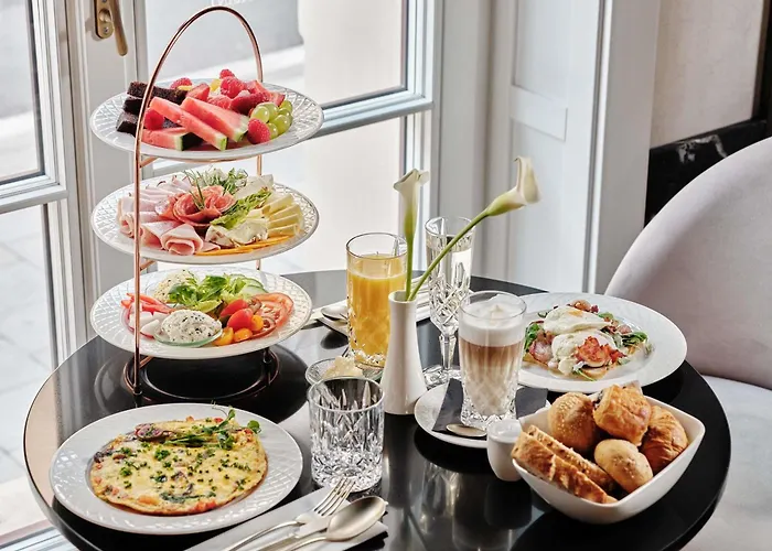 The Crown Center - Handwritten Collection Accor Krakau