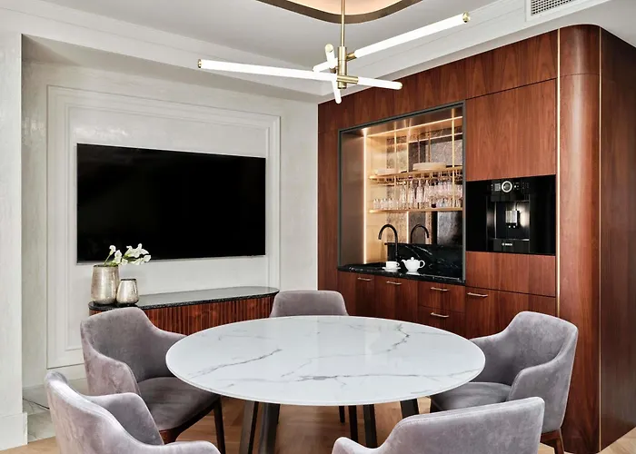 The Crown Center - Handwritten Collection Accor 4* Krakau