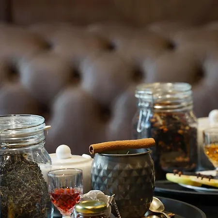 The Crown Center - Handwritten Collection Accor Krakow