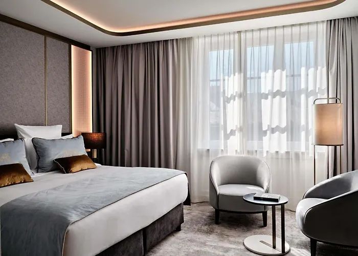 فندق The Crown Center - Handwritten Collection Accor 4*