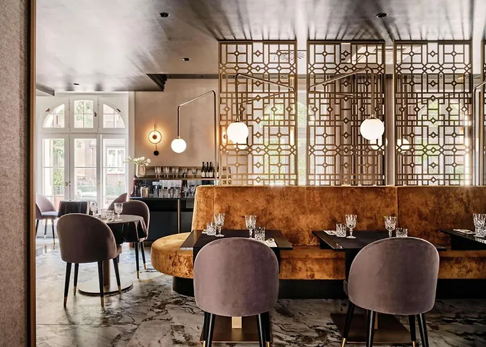 The Crown Center - Handwritten Collection Accor فندق كراكوفيا