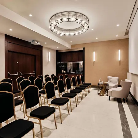 The Crown Center - Handwritten Collection Accor Cracovia